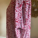 We The Free  Size Medium Photo 2