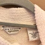 kim rogers Signature Knited Button Front Chenille Cardigan Sweater Cream large Photo 2