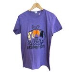 Gildan Hocus Pocus Everybody Focus Teacher Shirt M  Halloween Witchy Tee Photo 1