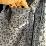 Rails Kate Onyx Cheetah print button up shirt SZ:M Photo 5