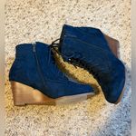 JustFab Faux Suede Lace Up Wedge Booties 9 navy blue Photo 3