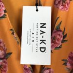 NA-KD  Yellow Floral Dress Belted V-Neck NWT size 8 (b14) Photo 3