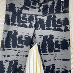 Alo Yoga Airbrush Capri Leggings Ink Cropped Blot Print Gray Black Size Medium Photo 2