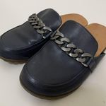 Vionic  Georgie Slip On Leather Chain Mule in Navy Size 7 Photo 0