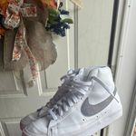 Nike  Blazers Photo 1