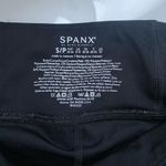 Spanx Women’s  Black Camo Get Moving Athletic Shorts Size Small Photo 4
