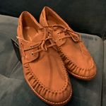 Tommy Bahama New NWT  Womens Boat Shoes - Size 7.5 Beige Loafers Photo 0