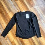 Nike  Therma-Fit Long Sleeve Women's Black Top Size XS SKU#B2482 Photo 5