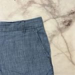 J.Crew Chambray Shorts Womens Size 8 Flat Front Chino Pockets Cotton Blue B9356 Photo 1