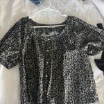 Universal Threads  blouse black floral Photo 0