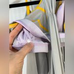 Lululemon Athletica Light Gray Racer Back Muscle Workout Sports Bra Top Size 6 Photo 1