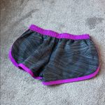 Under Armour  Semi-Fitted Heat Gear Black/Purple Running Shorts SIZE S Photo 5