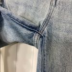 Gap EUC  women’s light wash ripped slim fit girlfriend‎ denim jeans size 27 Photo 1