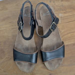 Dansko  Debby Leather Ankle Strap Chunky Sandals 39 Photo 2