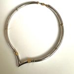 NAPIER CURVED TUBE V SILVERTONE LINKS VINTAGE NECKLACE Silver Photo 2