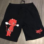 Zumiez Broken Promises Sweat Shorts Sz M Photo 0