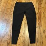Women's Versatile Leggings Photo 2