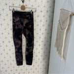 Lululemon  Unlimit High-Rise Tight 25" *Keyhole
Diamond Dye Graphite Grey Pink Photo 5