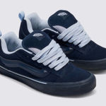 Vans Knu-Skool 'Utility - Navy' Women
8.5 US Mens 7.0US Photo 0