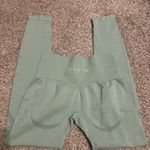 NVGTN Green  Leggings Seamless Photo 1