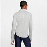 Nike  Sphere Element Women's Half-Zip Running Pullover, Size XXL Photo 13