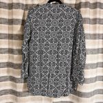 Escapada  Black And White Blouse‎ Size XL Photo 1