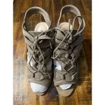 Just Fab Nedala Taupe Block Heel Strappy Sandals Size 8 Green Photo 3