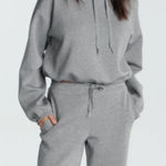 Spanx  Air Essentials hoodie gray  Photo 0
