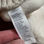 American Eagle Women’s White Fluffy Mittens Photo 4