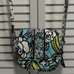 Vera Bradley  Floral Crossbody Quilted‎ Long Adj. Strap Pockets Logo Teal/White Photo 0