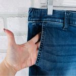 Torrid Weekend Boyfriend Midrise Jeans in Basin Wash Size 1R Photo 7