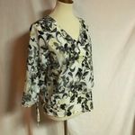 Ellen Tracy Floral V-Neck Blouse Lightweight Tie Sleeve Top Photo 8
