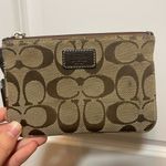 Coach wristlet logo print brown Photo 1