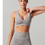 BLANC NOIR Yolo Looped Photo 2