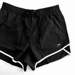 Gymshark S Scallop Hem Shaped Shorts & Contrast Loose 4” Shorts Set Photo 5