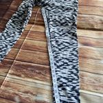 PINK - Victoria's Secret PINK Victoria Secret Women Black White Gray Brush Stroke Athletic Yoga Pants M Photo 3