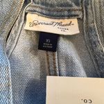 Universal Threads Universal Thread Women's Light Wash Denim Jumper With Pockets - Size XS - NWT Photo 1