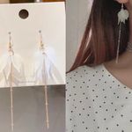 Earrings for women 2024 new popular pearl earrings flower earrings niche design high Photo 1