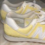 New Balance  Womens 574 Suede Sneakers in Lemon Haze Size 9.5 Photo 1