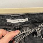PacSun  size 25 Women's Black Distressed Mom Jeans 100% Cotton see pictures. Photo 4