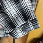 Fantastic Fawn  Black & White Plaid Flannel Button Up Shirt Women’s Medium Photo 5