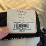 SO NWT  Printed Yoga Leggings, XL Photo 4