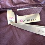 Athleta Women’s XXS Purple Quilted Long Sleeve Hooded Fleece Lined Zip Jacket Photo 7