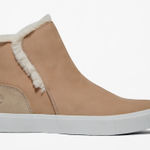 Timberland  Women's Skyla Bay Pull on Boots 7.5 women’s Photo 0