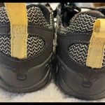 Merrell  lace up sneakers in beige and black size 8 Photo 3