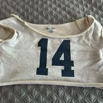 Brandy Melville  Off-The-Shoulder 14 crop top Photo 0