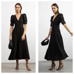 NWOT Oak + Fort V Photo 1