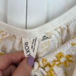 Roxy  yellow floral puff sleeve crop blouse size large Photo 2