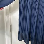 Elodie NWOT Nordstrom women’s navy blue pleated scoop neck long sleeve blouse L Photo 3