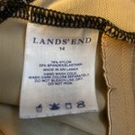 Lands' End Black and White One Photo 8